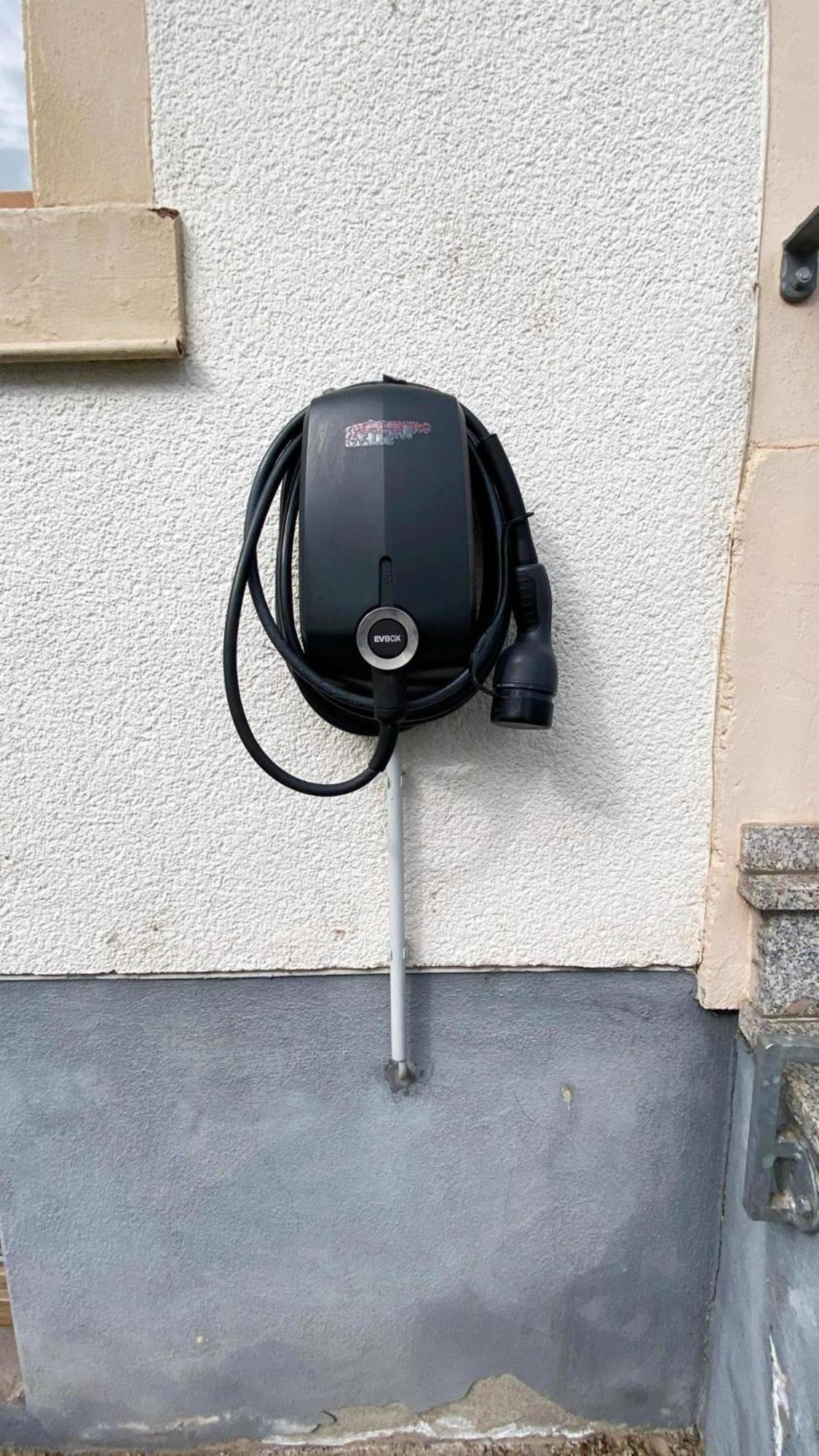 Zentrale Ferienwohnung Trier-Euren Mit Heimkino, Kueche, Wallbox & Kostenlose Fahrraeder 外观 照片