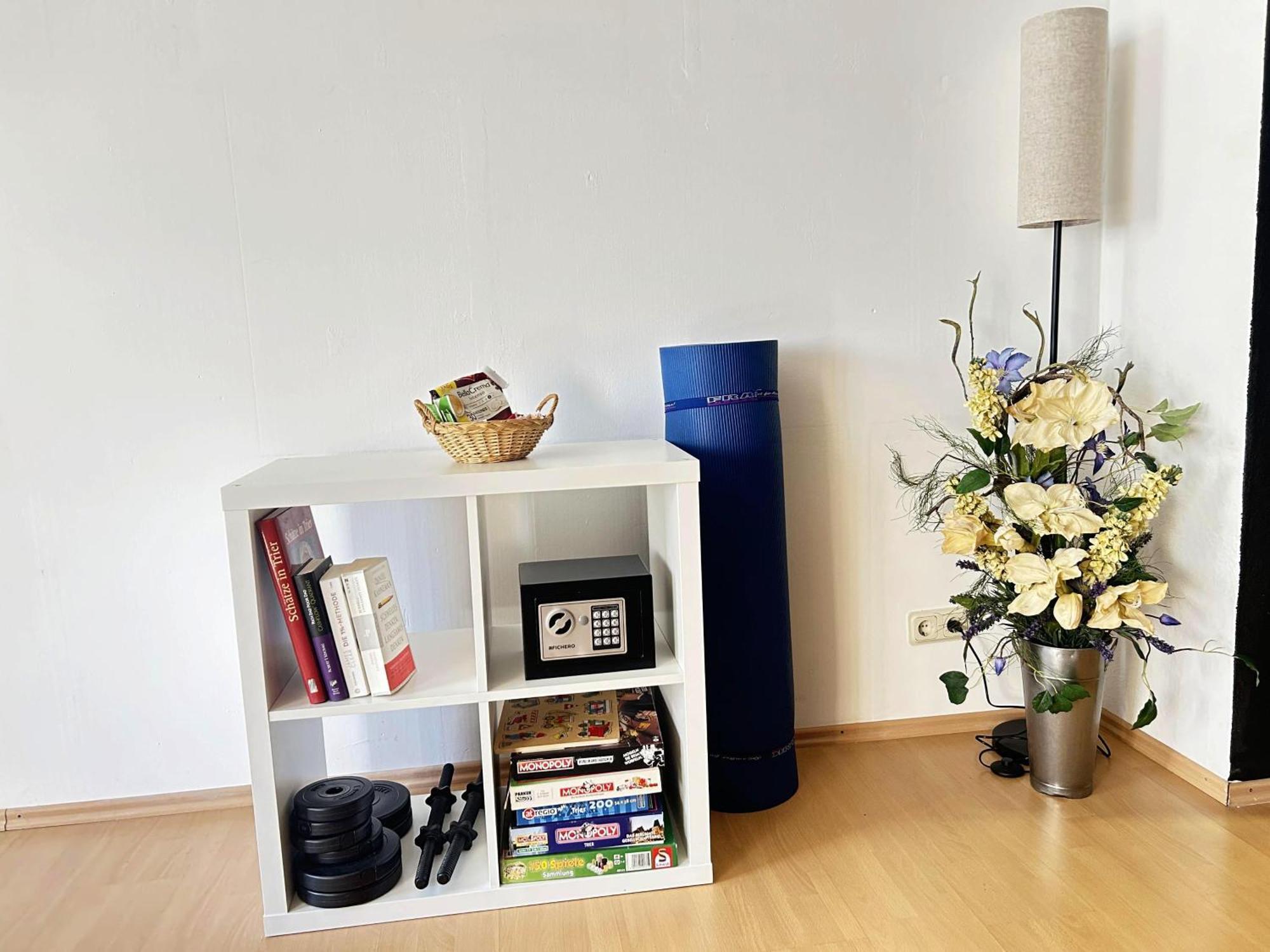 Zentrale Ferienwohnung Trier-Euren Mit Heimkino, Kueche, Wallbox & Kostenlose Fahrraeder 外观 照片